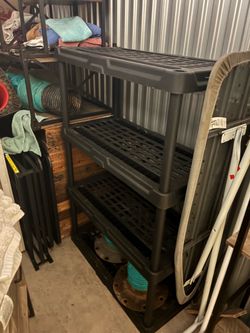 Plastic shelf