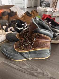 Nike BOOTS (Waterproof)