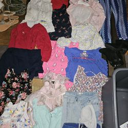 Little Girls Clothing. Beautiful Condition. No Stains Sizes Range Drom Small Toddles TO Size 8 And 9 In Little Girls Cloths