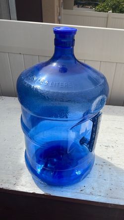 5 gallon water bottle