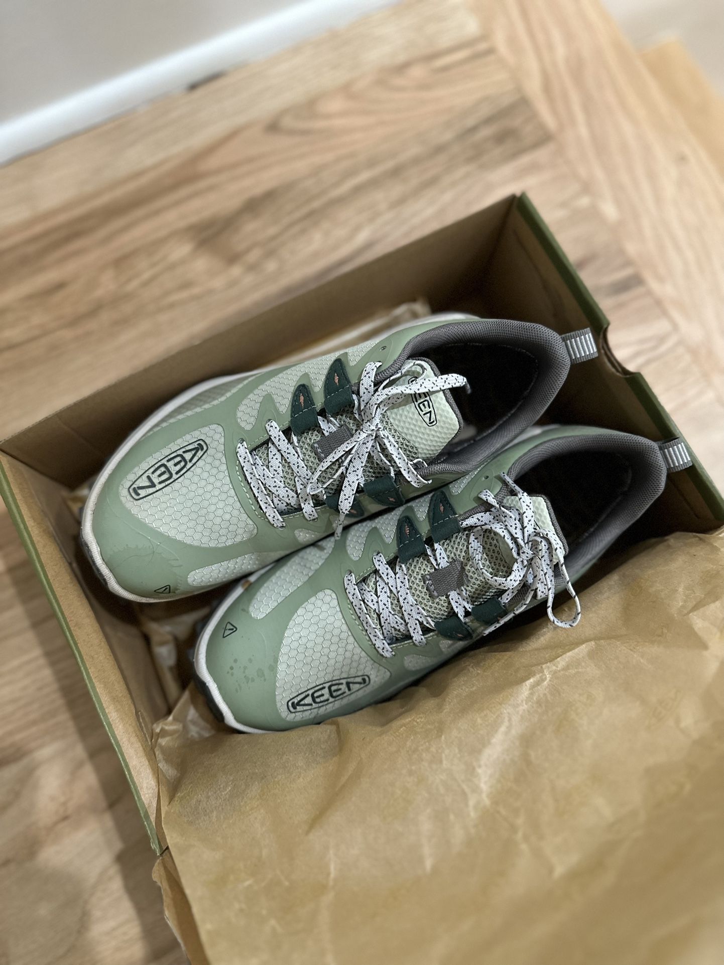 Keen Zionic Shoes - Desert Safe