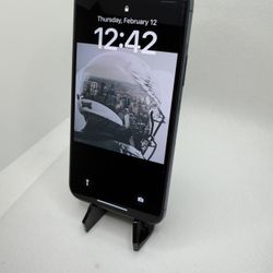 Apple iPhone 11 Pro 256 GB - Midnight Green  - Locked Through AT&T 