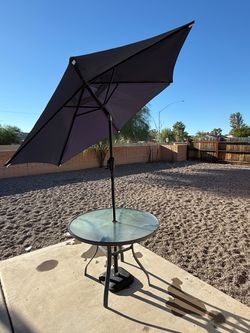 Outdoor Patio Table with Umbrella