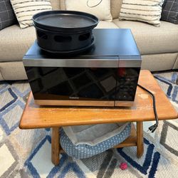 Air Fryer And Microwave Oven 