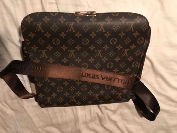 Louis Vuitton Computer Bag For In Oceanside Ca Offerup