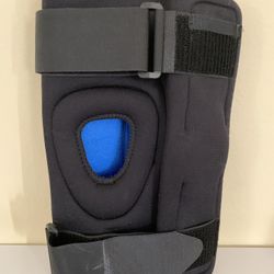 Brand New - Ossur FormFit Neoprene Knee Support with Stabilized Patella Size Large