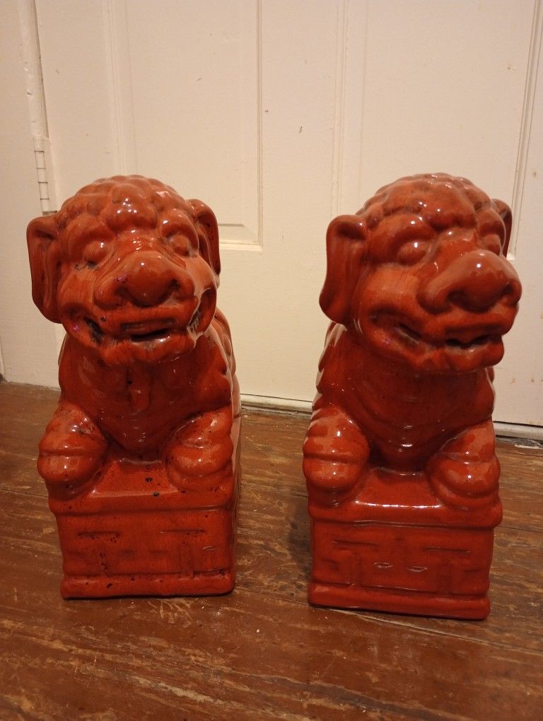 Vintage Ceramic Foo Dog Statue Pair*50.00 Firm* Home Decor Artwork