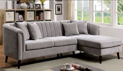 Brand New Grey Mid Century Modern Style Sectional Sofa (Pillows Included)