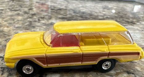 Aurora squire wagon  Slot Car, beautiful condition