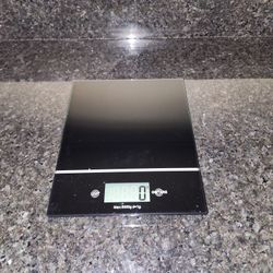 Scale max is 11 pounds