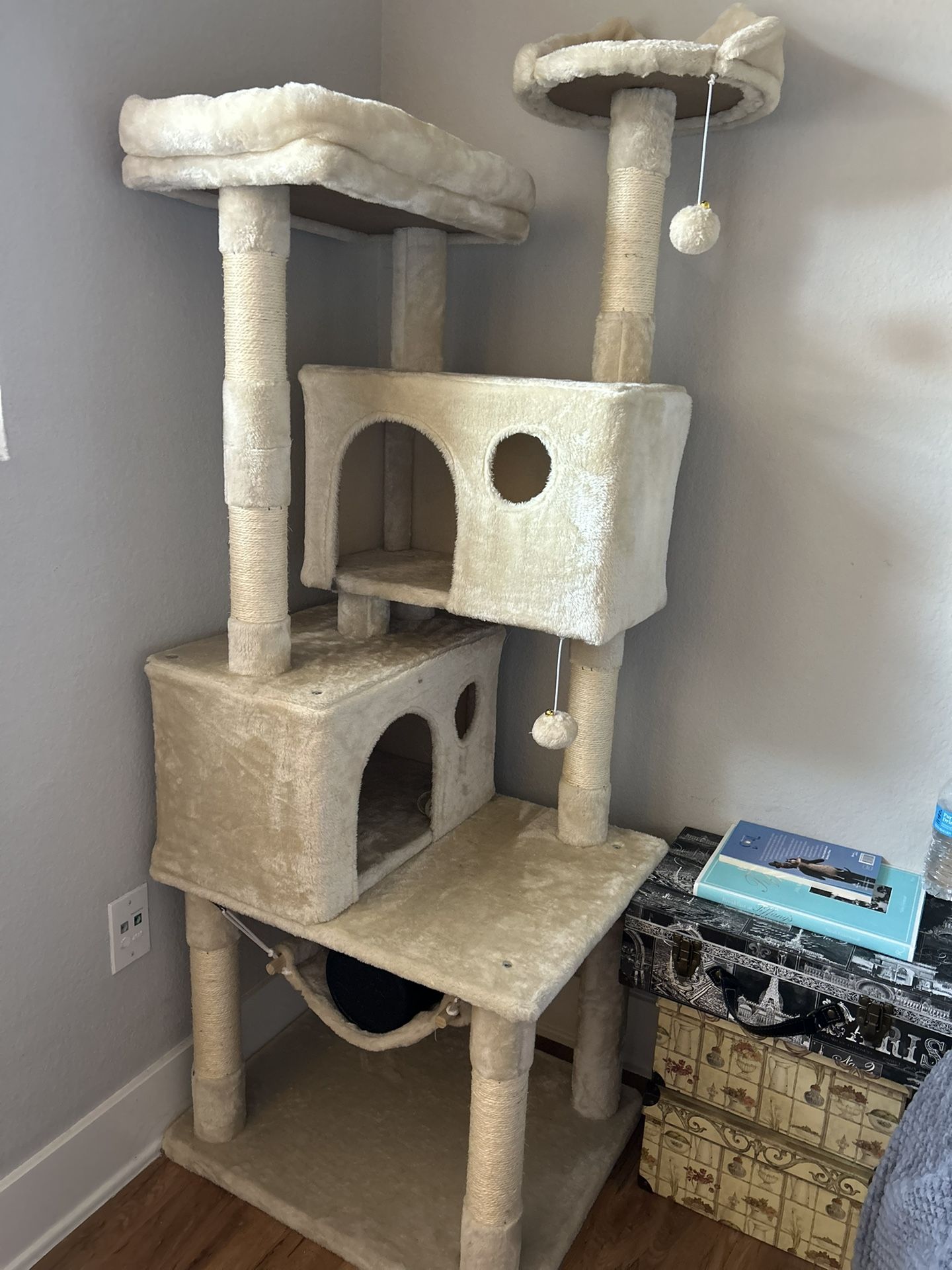 65” Used- Clean Cat Tree 