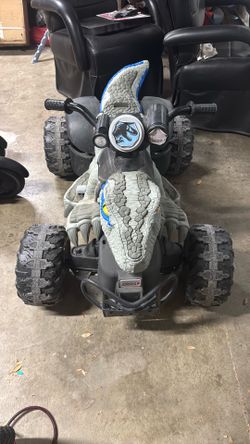 Power Wheels Velociraptor