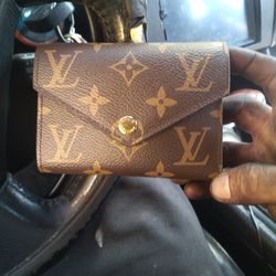Louis Vuitton black checkered wallet for Sale in Los Angeles, CA - OfferUp