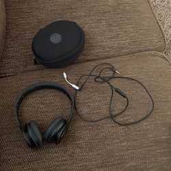 Solo Beats Headphones with Case