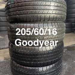 205/60/16 (4) Goodyear Assurance 