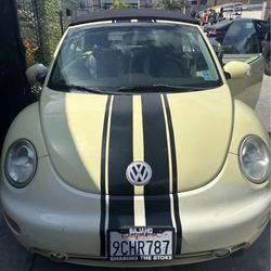 2003 Volkswagen New Beetle GLS Convertible – $2,599 