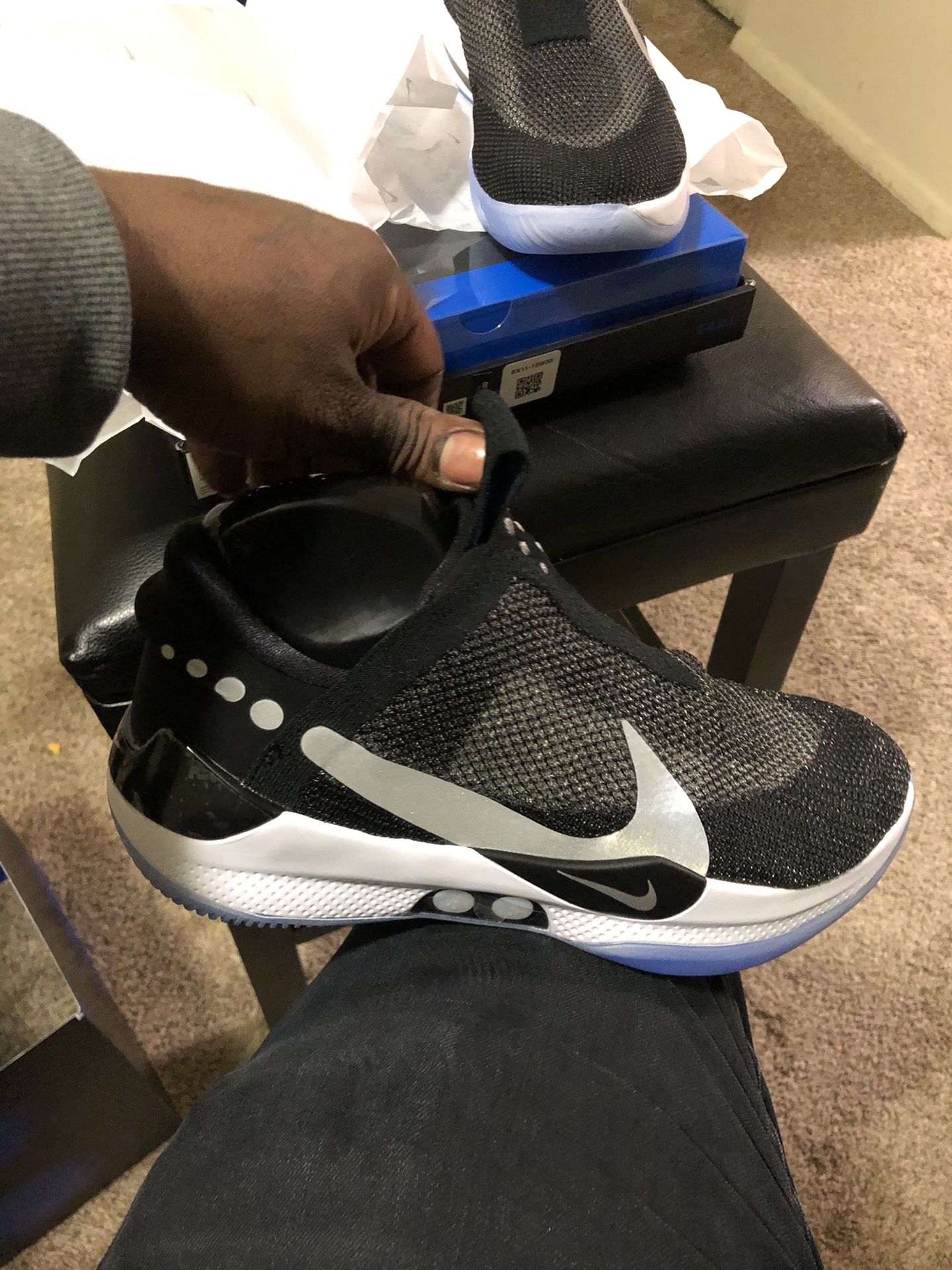 Nike adapt E.A.R.L. BB