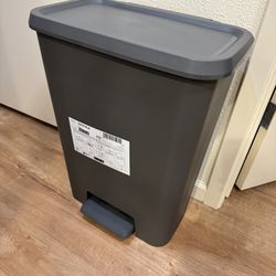 IKEA Knöckla Step Trash Can (13 Gallon)