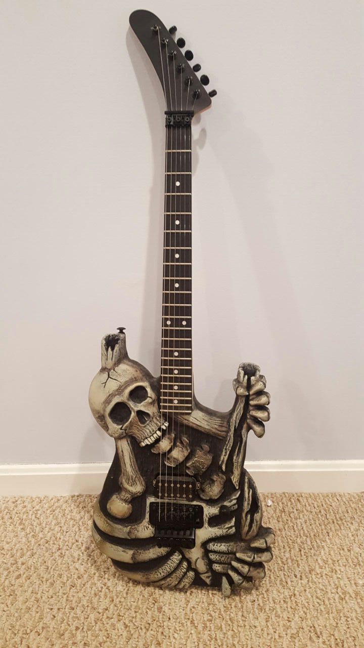 skull bones guitar