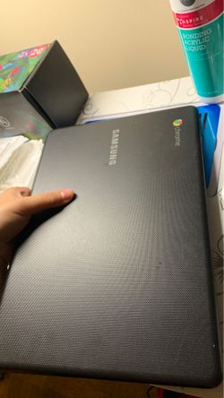 Chrome Samsung mini laptop