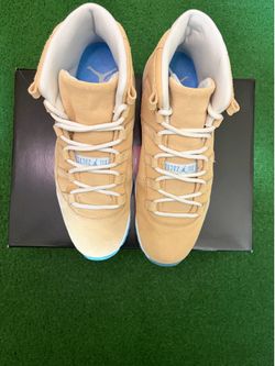 Air Jordan retro 11 H Town in great condition very clean size 12 with shoe box.