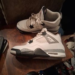 10.5 Men's Cement Jordan 4s Retro