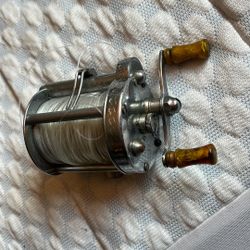 Vintage Fishing Reel 