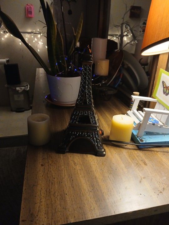 Ifultower Smell ,melts Sentey Oil