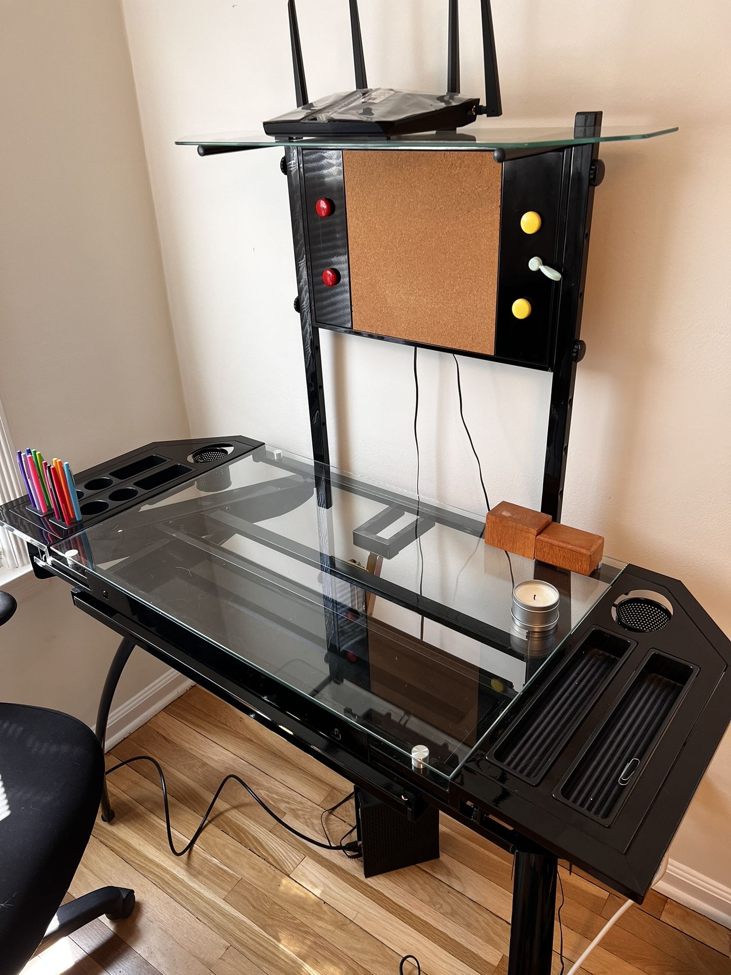 Drawing Table Adjustable