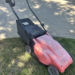 Black & Decker Electric Lawn Mower 