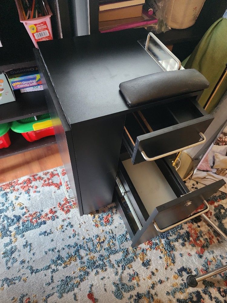 Nail Desk, Manicure Table