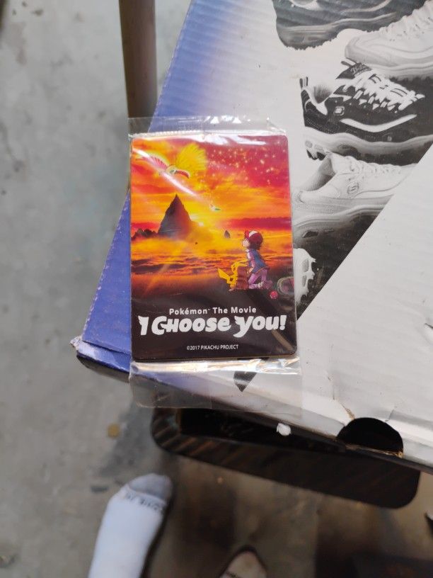 Attention Collectors  28 Sealed Promo Packs