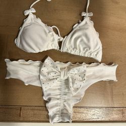 NWOT Beach Bunny White Bikini Set 
