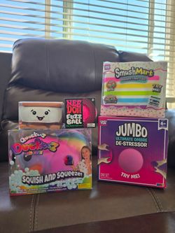 !!VIRAL NEEDOH & SQUISHIES !!