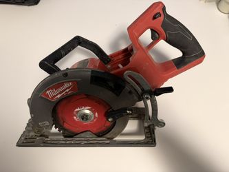 Milwaukee Rear Handle Circular Saw (Worm Drive)