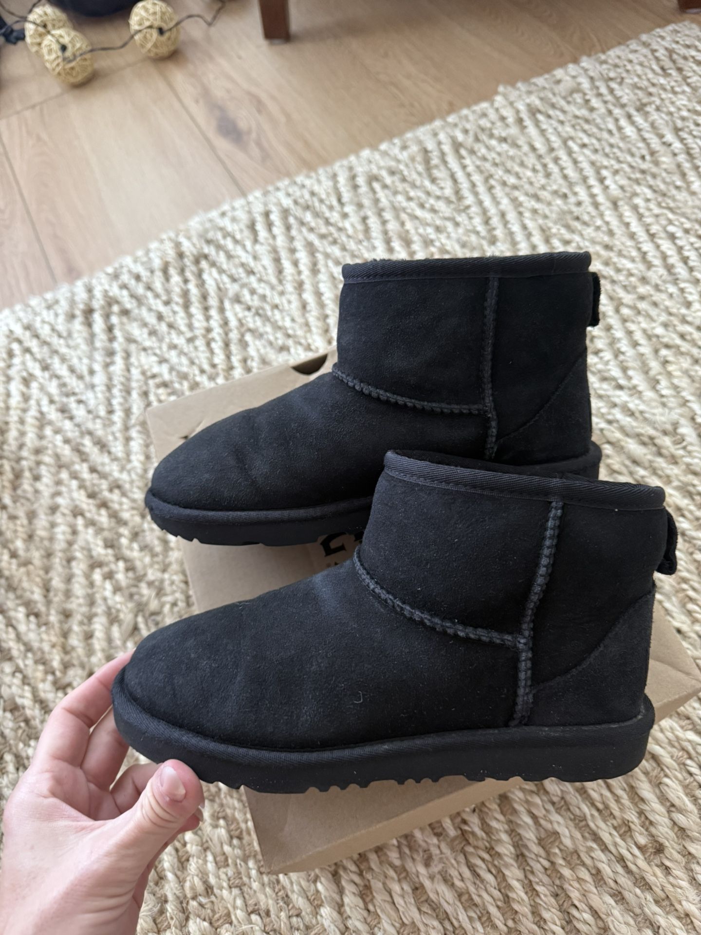 Ugg