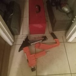 Tools And 3 Boxes.........tools 200.....cash