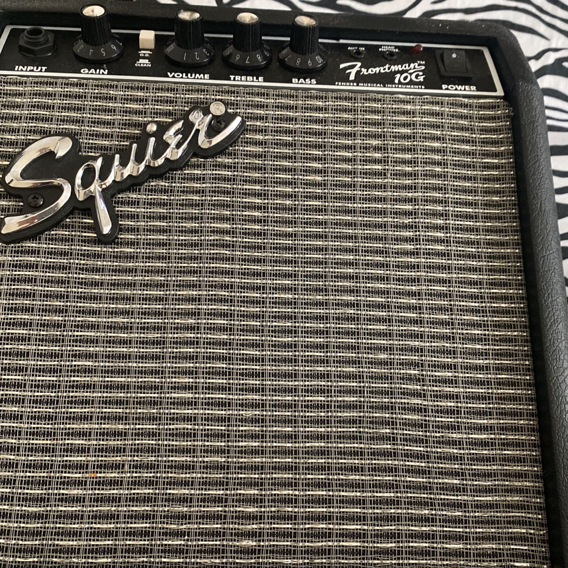 Squier Stratocaster LimitedEdition Electric Guitar Pack With Squier