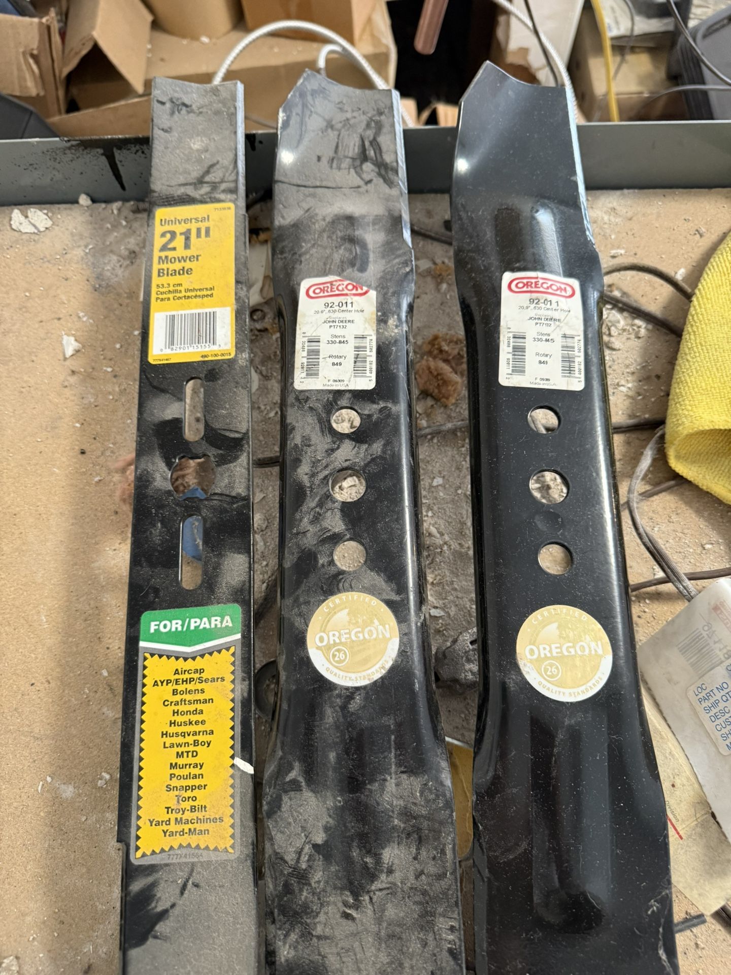 New Never Used Lawn Mower Blades