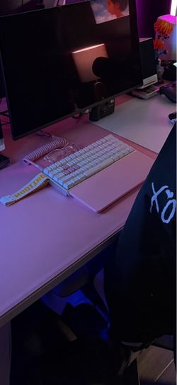 Wooting keyboard + death adder v4 pro mouse