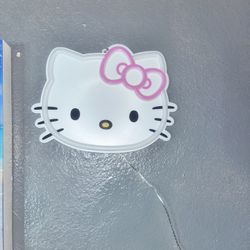 Hello Kitty Led Light + Canva 