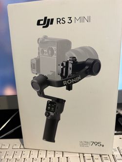 Dji rs mini 3 with briefcase handle