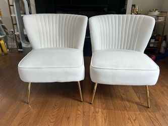 Set of 2 Accent Chairs