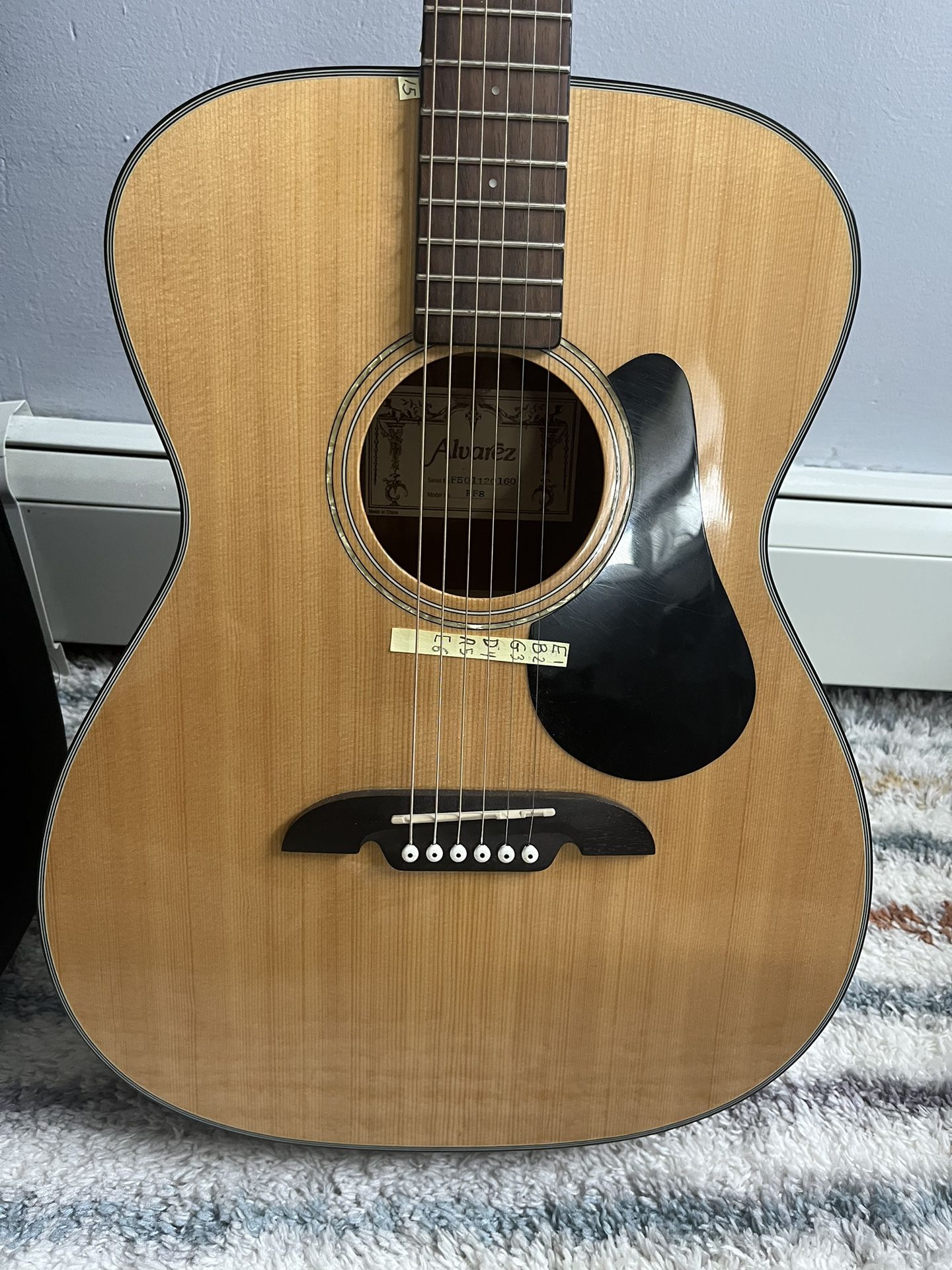 Alvarez String Guitar 