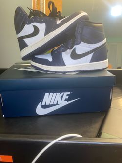 6.5Y Retro Navy/Black High Top Jordans