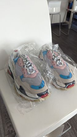 Balenciaga Triple S Cloth Trainer Women Size 40(US Size 9)