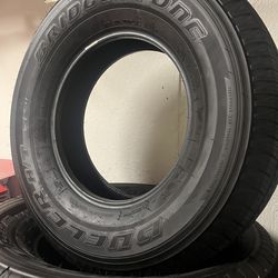 255/70/16  Brigestone Dueler