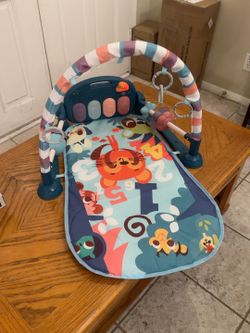 dearlomum Baby Play Mat Gym with Kick Piano — $20