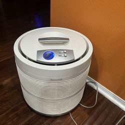 Honeywell True Hepa Germ Fighting Allergen Reducer Air Purifier White