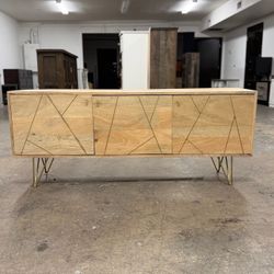 Beautiful Modern TV Stand / Buffet / Sideboard / Cupboard / Storage